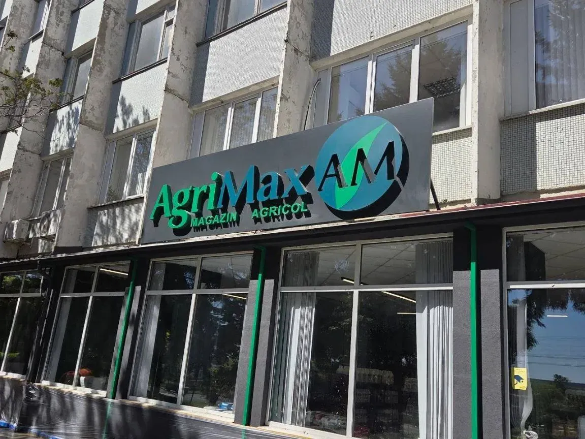 Mun. Chișinău, str. Meșterul Manole 12